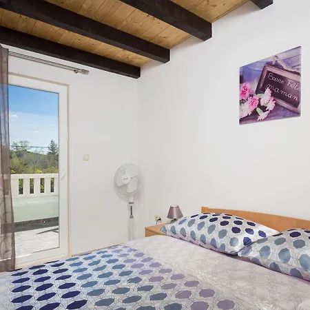 Ferienvilla Mit Kamin Am Waldrand Prázdninový dům *